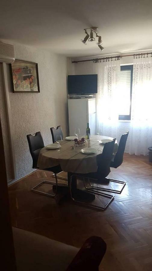 Apartmani Vibovec Lana 305 Lopar Luaran gambar
